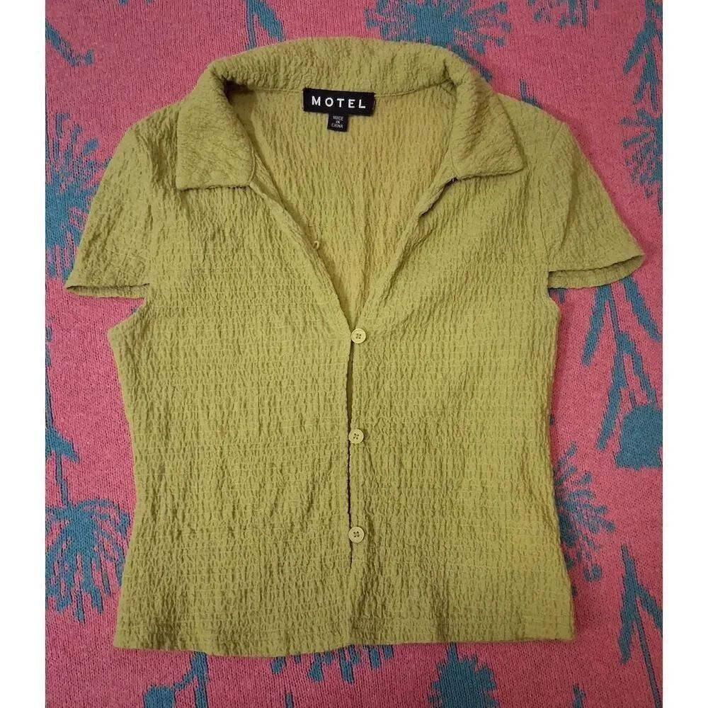 Motel womens small top boxy cropped shirt lime green ruched